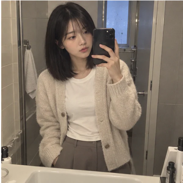 수지 지효 살롱 안내 이미지